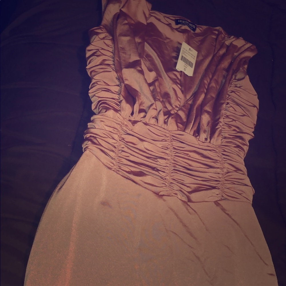 dress.